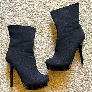 Black Platform Sparkle Boots